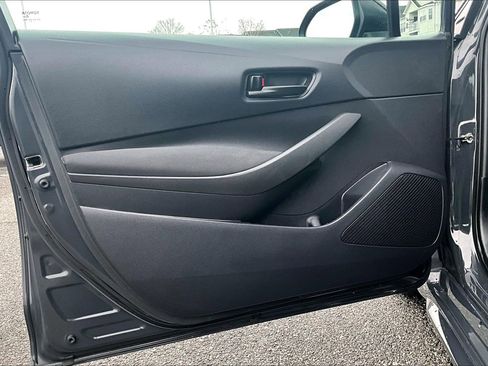 Used 2024 Toyota Corolla LE image 21