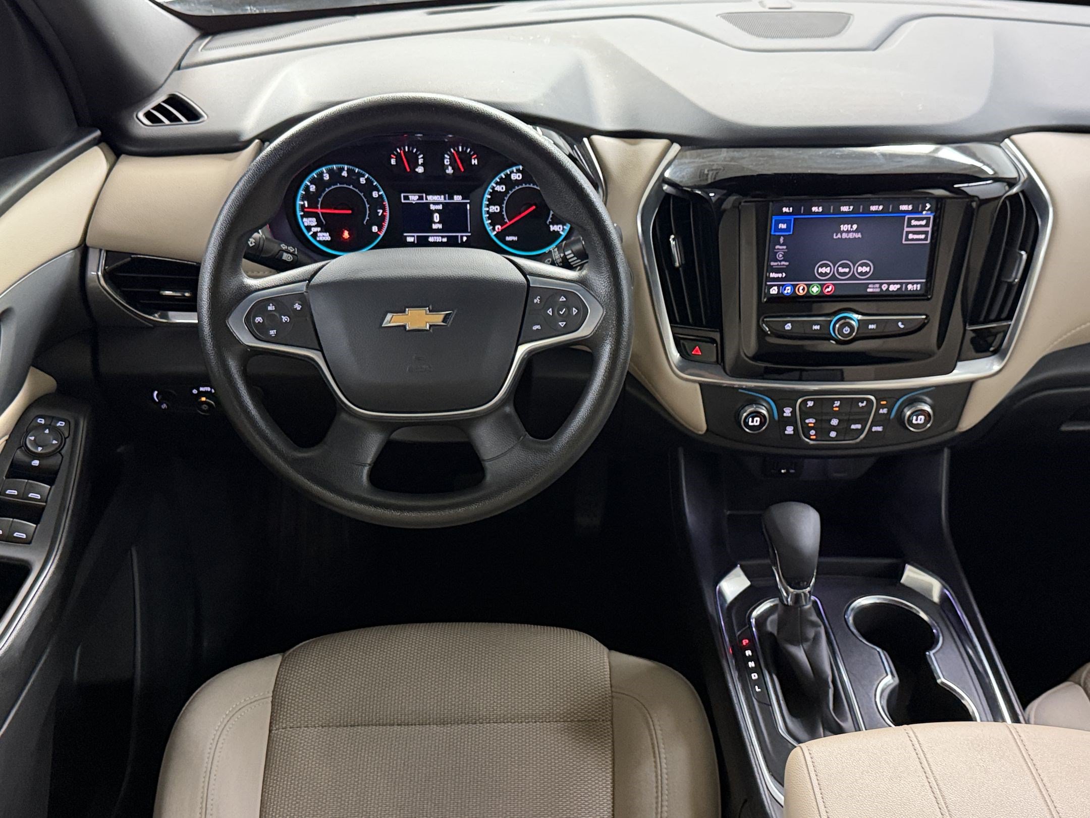Used 2022 Chevrolet Traverse LS w/ LPO, Cargo Package FWD image 27