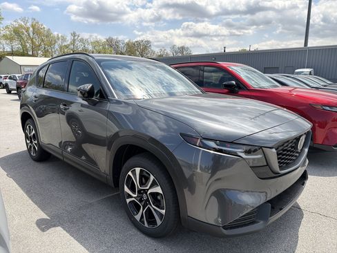 New 2026 MAZDA CX-5 Preferred AWD/4WD image 2