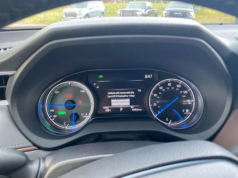 Used 2021 Toyota Venza Limited AWD/4WD image 20