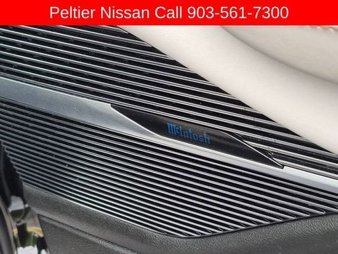 Used 2023 Jeep Grand Wagoneer L 4WD w/ Rear Seat Video Group 1 image 16