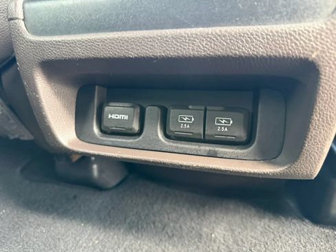 Used 2019 Honda Odyssey Elite image 26