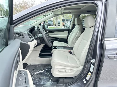 New 2026 Honda Odyssey EX-L image 2