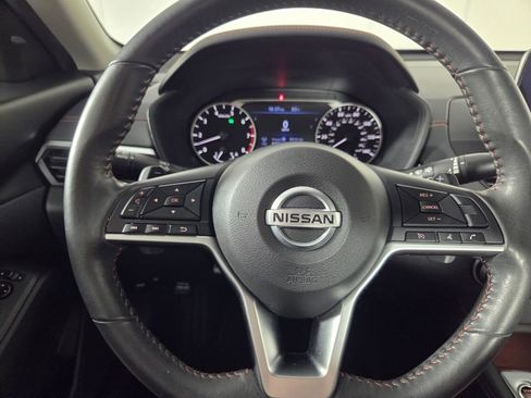 Used 2022 Nissan Altima 2.5 SR image 16