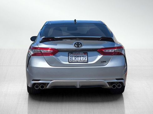 Used 2019 Toyota Camry XSE FWD image 5
