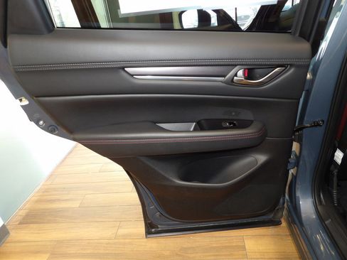 Certified 2023 MAZDA CX-5 Carbon Edition image 21