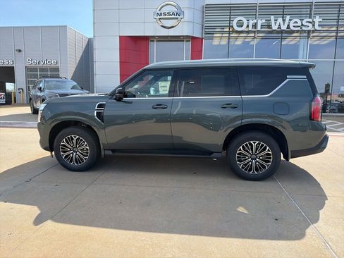 New 2026 Nissan Armada SL w/ Captain's Chari Seat Package RWD image 2