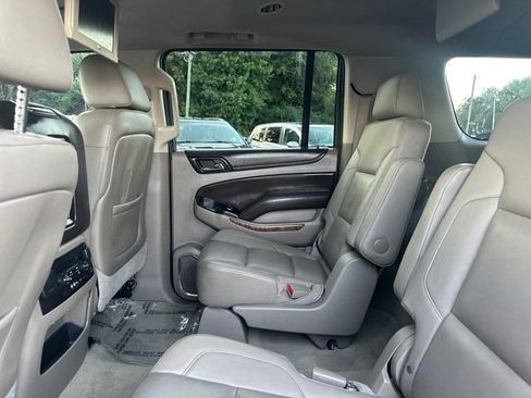Used 2016 Chevrolet Suburban LTZ image 13