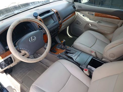 Used 2004 Lexus GX 470 AWD/4WD image 4