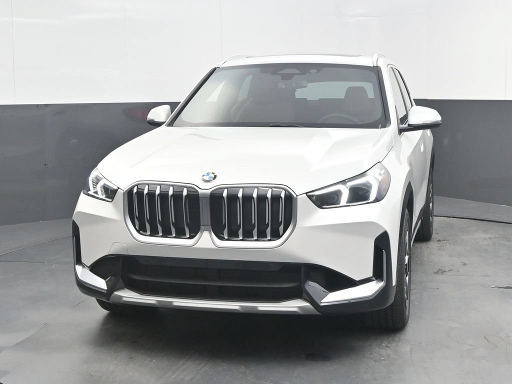 New 2027 BMW X1 xDrive28i AWD/4WD image 10
