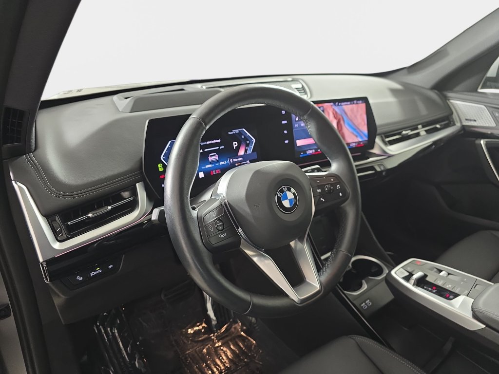 Used 2024 BMW X1 xDrive28i w/ Premium Package AWD/4WD image 19