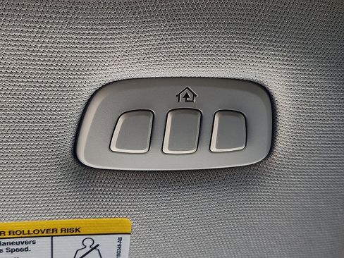 New 2025 Ford Expedition Platinum w/ Driver's Package image 9