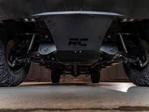 Used 2020 Chevrolet Silverado 1500 LT Trail Boss AWD/4WD image 12