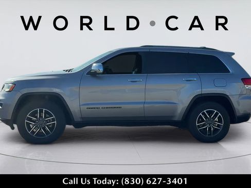Used 2020 Jeep Grand Cherokee Limited w/ Trailer Tow Group IV RWD image 6