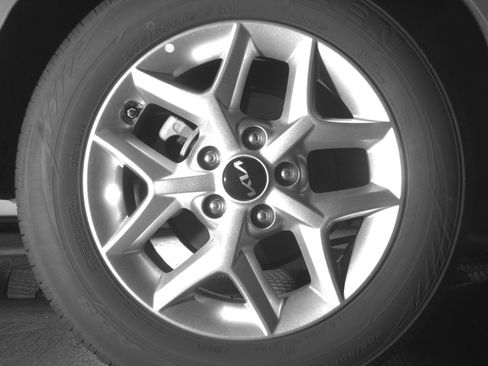 Used 2025 Kia Soul LX w/ LX Technology Package FWD image 18