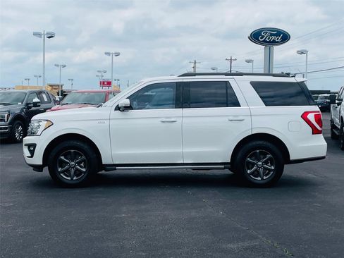 Used 2020 Ford Expedition XLT w/ Equipment Group 202A AWD/4WD image 6