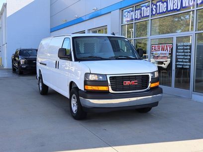 New 2025 Chevrolet Express 3500 Extended w/ Driver Convenience Package