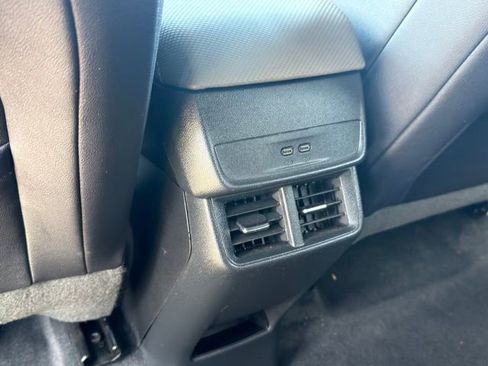 Used 2026 Chevrolet Equinox LT w/ Convenience Package II image 20