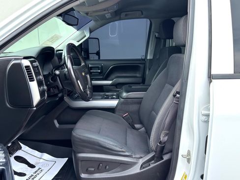 Used 2016 Chevrolet Silverado 1500 LT w/ All Star Edition AWD/4WD image 12