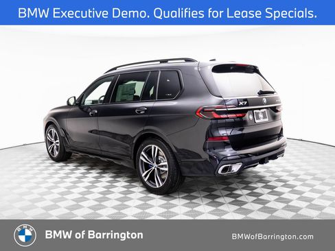Certified 2025 BMW X7 xDrive40i w/ Executive Package image 3