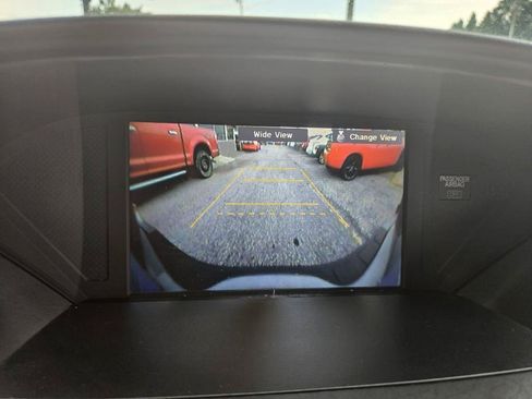Used 2014 Honda Pilot Touring image 33