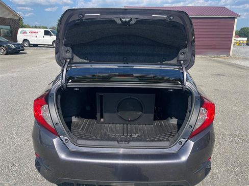 Used 2020 Honda Civic Sport image 13