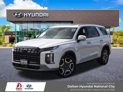 Used 2025 Hyundai Palisade SEL FWD image 1