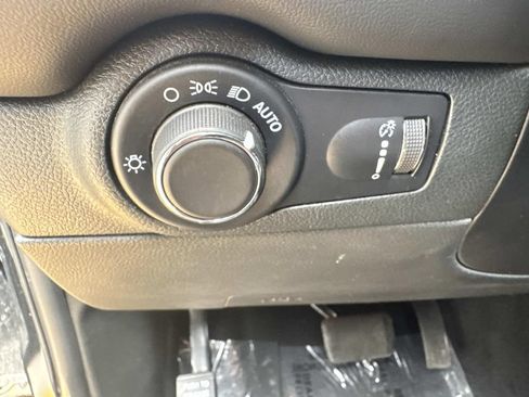 Used 2024 Dodge Durango GT AWD/4WD image 22