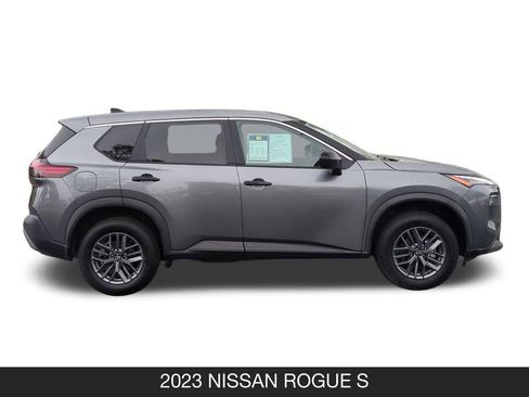 Used 2023 Nissan Rogue S FWD image 6