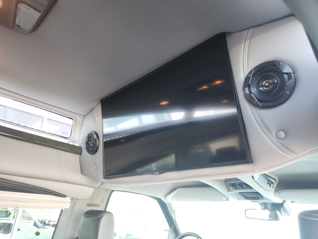 Used 2021 Chevrolet Express 2500 Extended w/ Enhanced Convenience Package RWD image 50