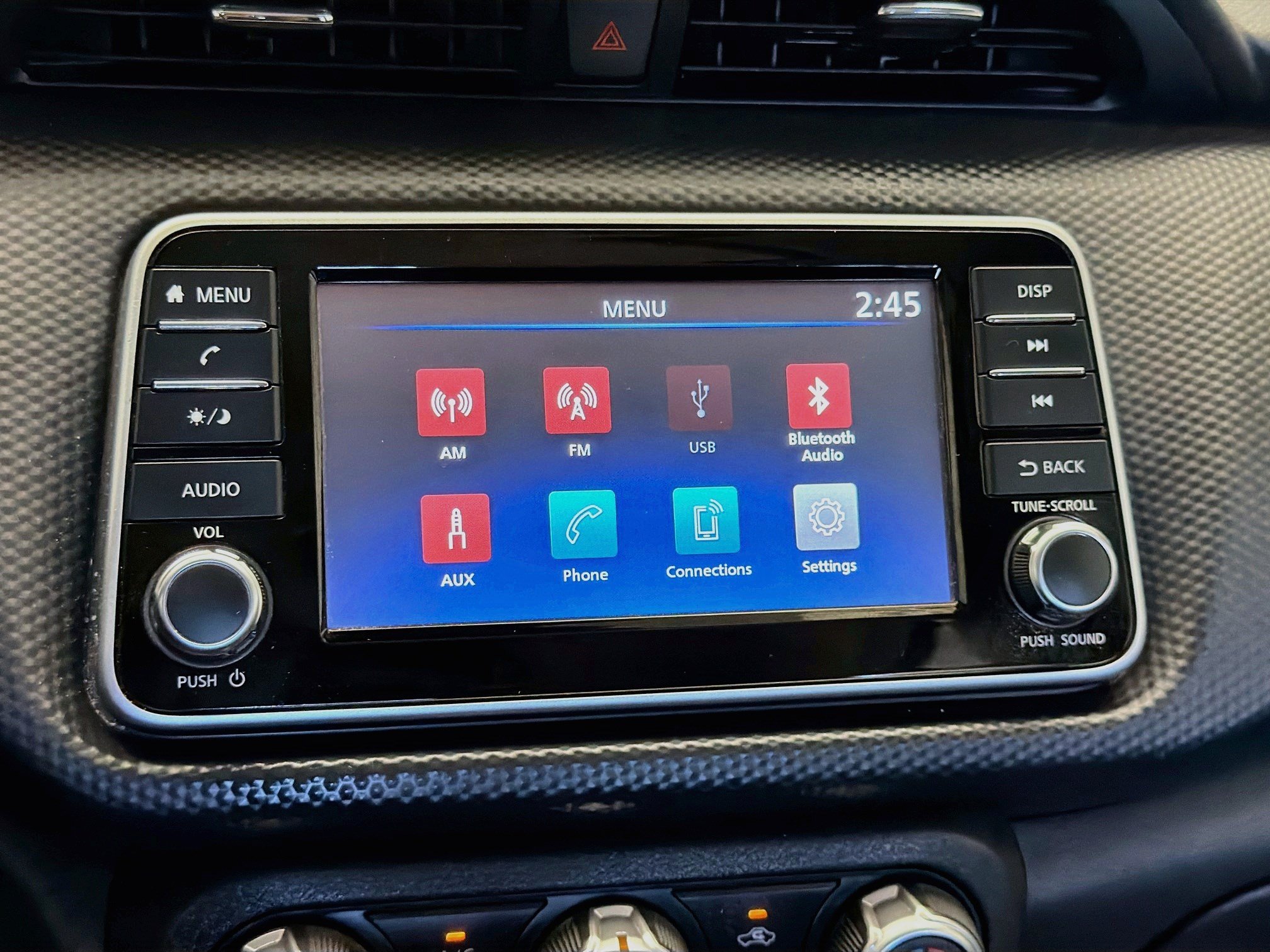 Used 2024 Nissan Kicks S FWD image 9