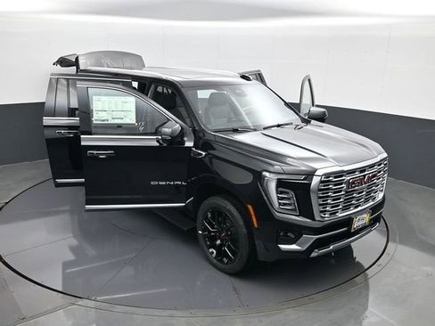 New 2026 GMC Yukon XL Denali w/ Sun & Power Step Package image 30