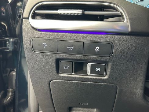 Used 2024 Hyundai Palisade Calligraphy image 41