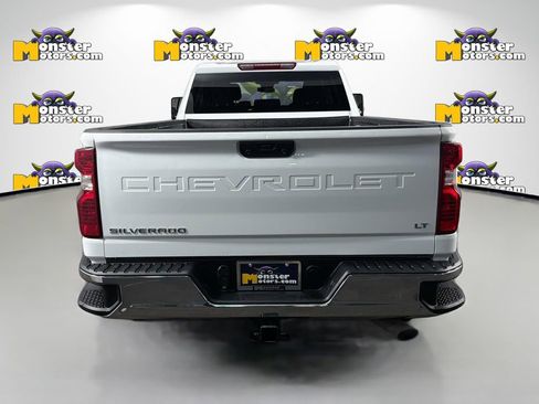 Used 2024 Chevrolet Silverado 2500 LT image 6