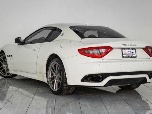 Used 2014 Maserati GranTurismo Sport image 8