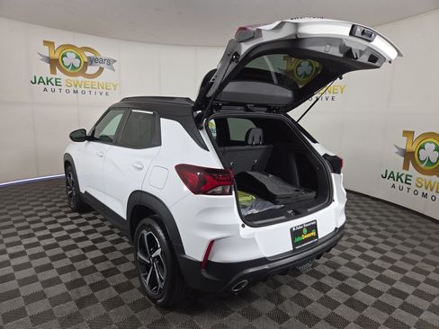 Certified 2023 Chevrolet TrailBlazer RS FWD image 32