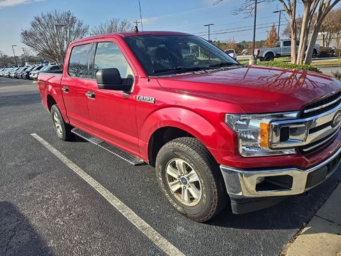 Used 2020 Ford F150 XLT image 2