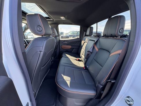 New 2026 GMC Canyon AT4 w/ Technology Plus Package AWD/4WD image 24