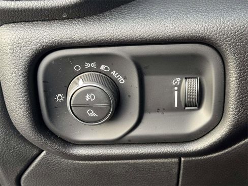 New 2025 RAM 2500 Big Horn image 27