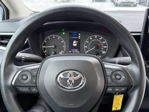 Used 2024 Toyota Corolla LE image 18