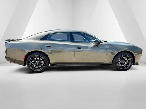 New 2026 Dodge Charger R/T AWD/4WD image 8