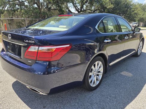Used 2011 Lexus LS 460 AWD w/ Comfort Pkg image 18