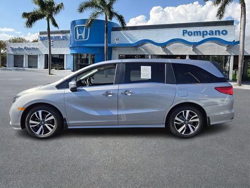 Used 2024 Honda Odyssey Touring image 4