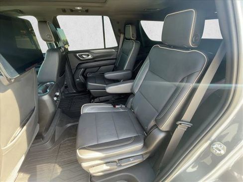 Used 2021 GMC Yukon SLT w/ SLT Luxury Plus Package image 20