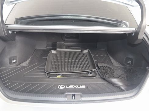 Used 2024 Lexus ES 300h F Sport image 53