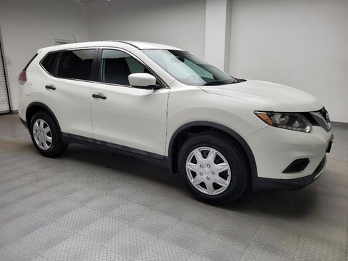 Used 2016 Nissan Rogue S w/ S Family Package FWD image 11
