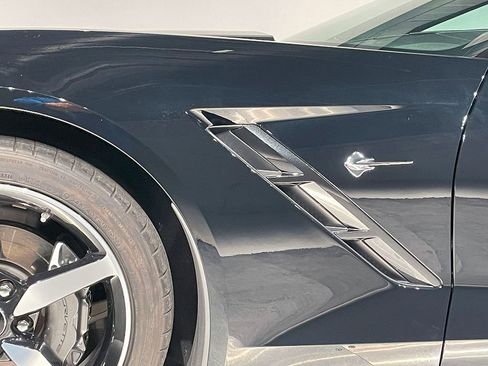 Used 2015 Chevrolet Corvette Stingray Coupe w/ 2LT Preferred Equipment Group image 11