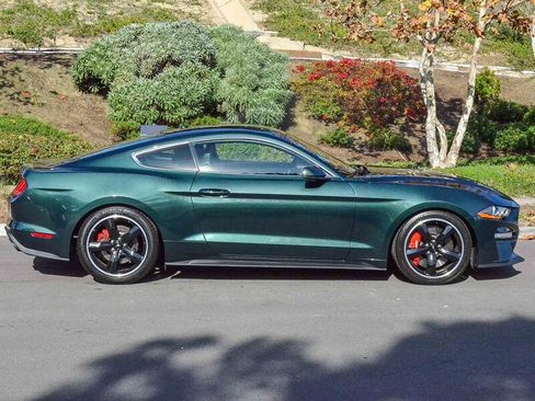 Used 2019 Ford Mustang Bullitt image 7