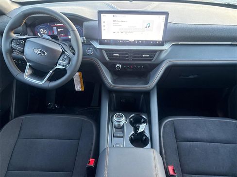 New 2026 Ford Explorer Tremor w/ Tremor Convenience Package image 13