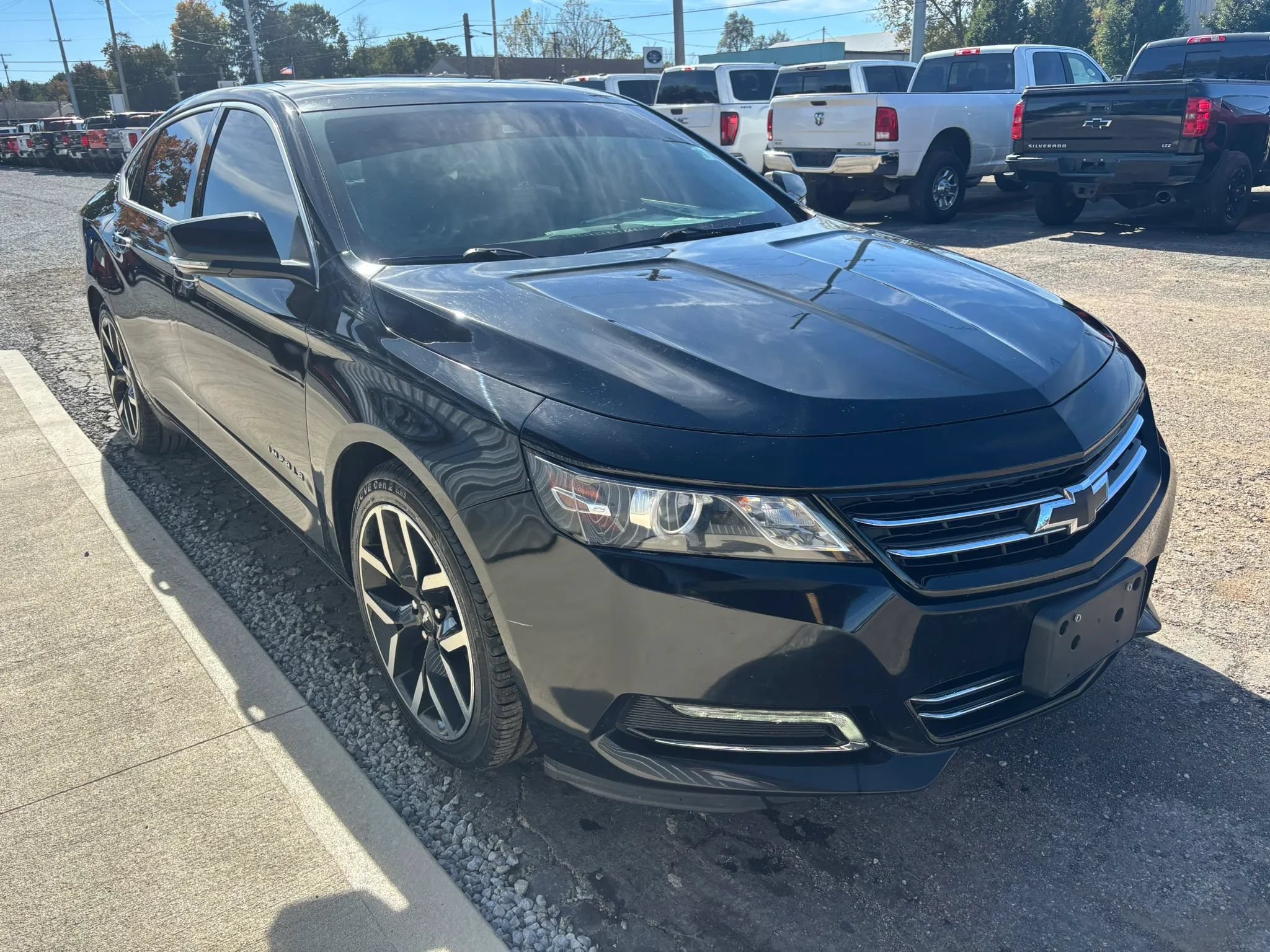 Used 2017 Chevrolet Impala Premier FWD image 13